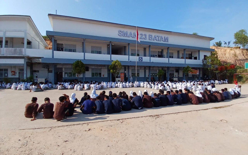 Edukasi Bahaya Nikotin pada Rokok dan Vape bagi Remaja, Bersama SMAN 23 Batam